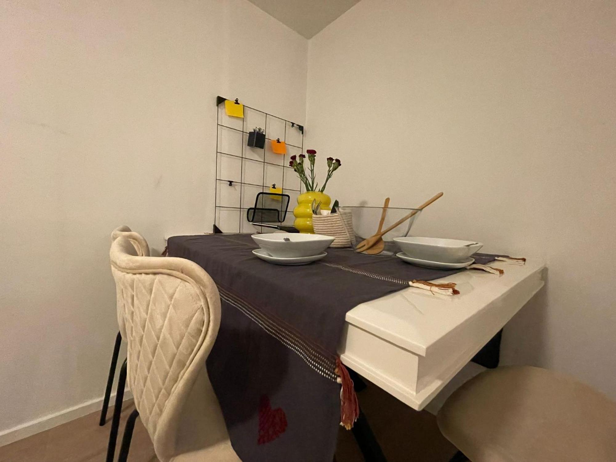 One Lux Basement Near