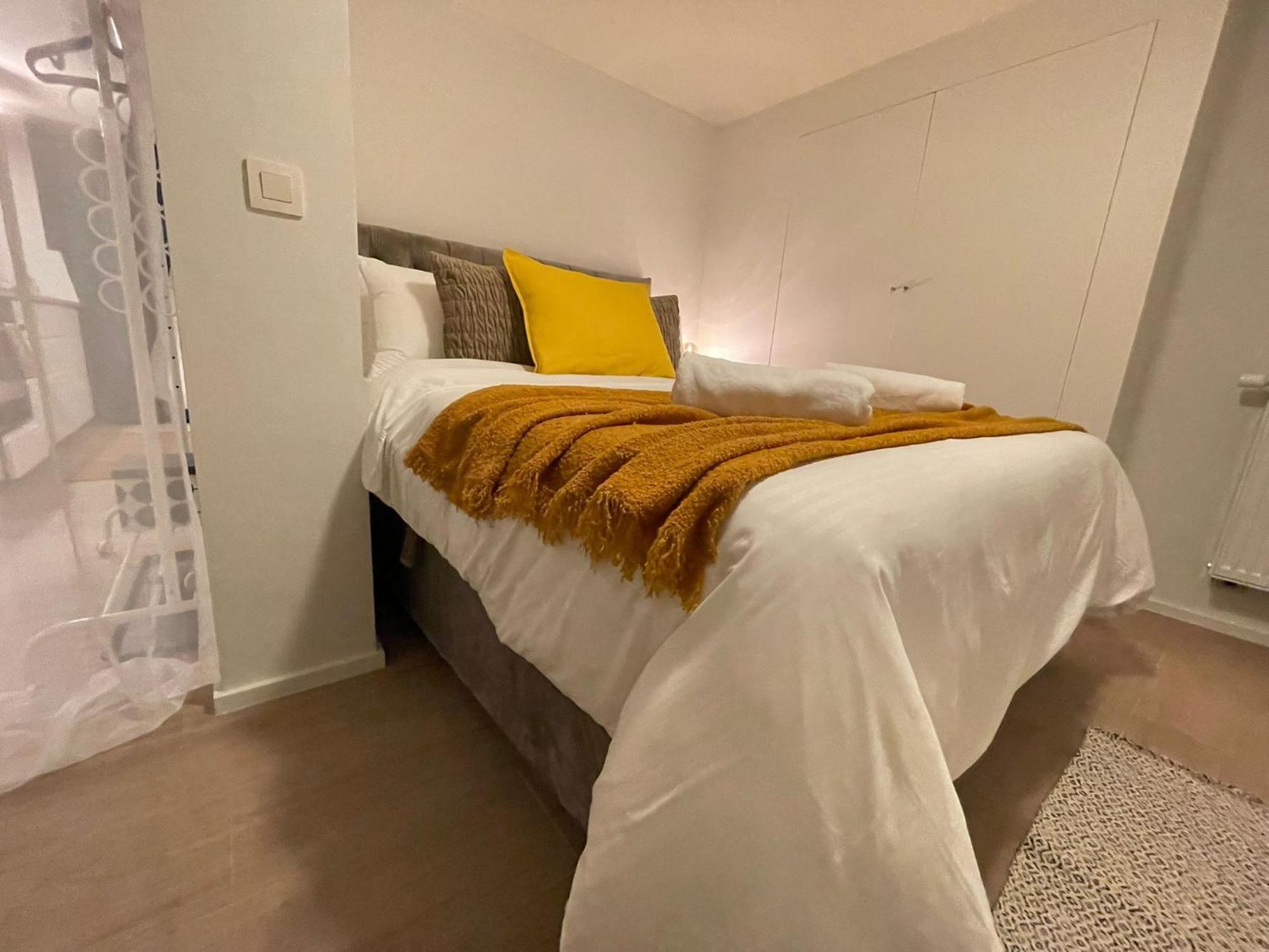 One Lux Basement Near * Antwerpen
