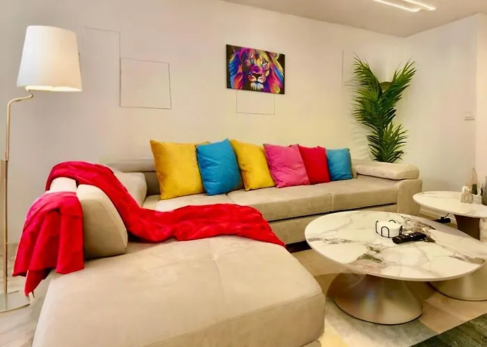 One Lux Stay Studio Basement Near Antwerp Central
